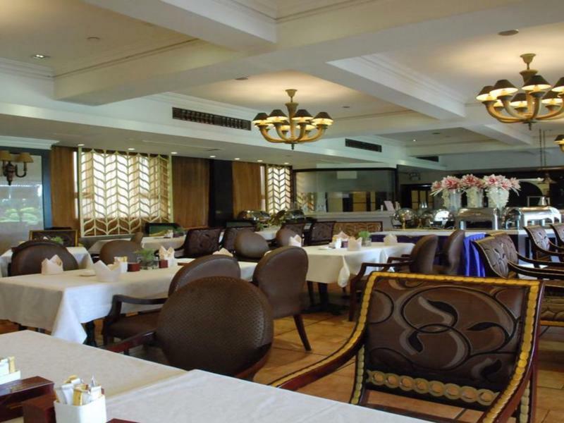 דונגגואן 东莞君兰酒店 Grand Land Hotel מראה חיצוני תמונה